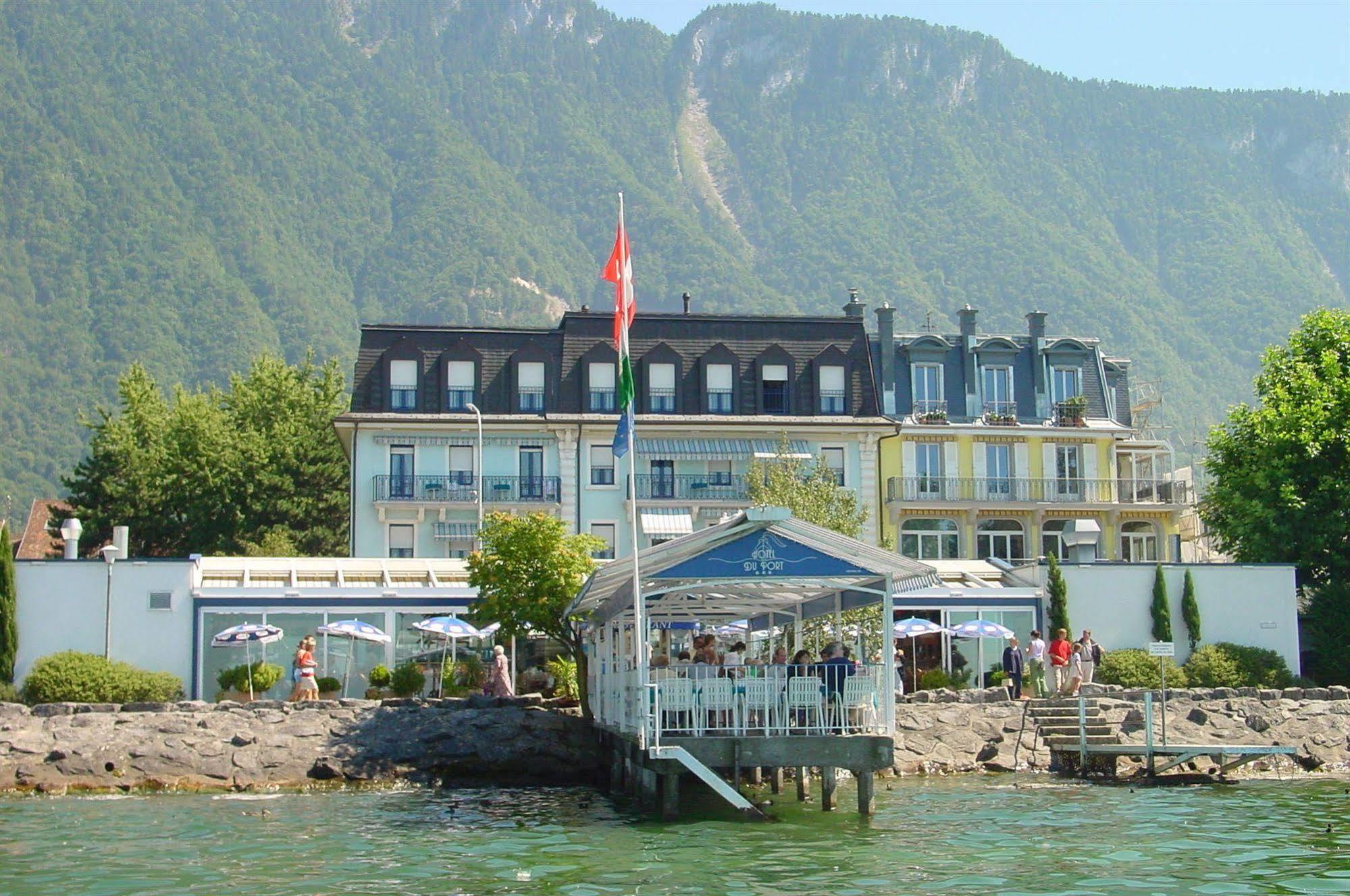 Hotel Du Port Villeneuve Eksteriør billede